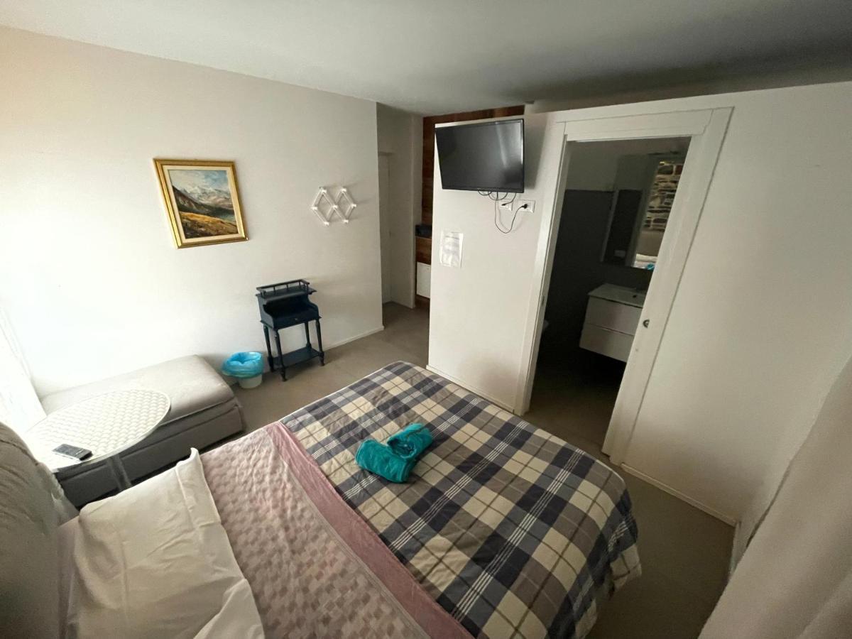Rooms One Aosta Exterior foto